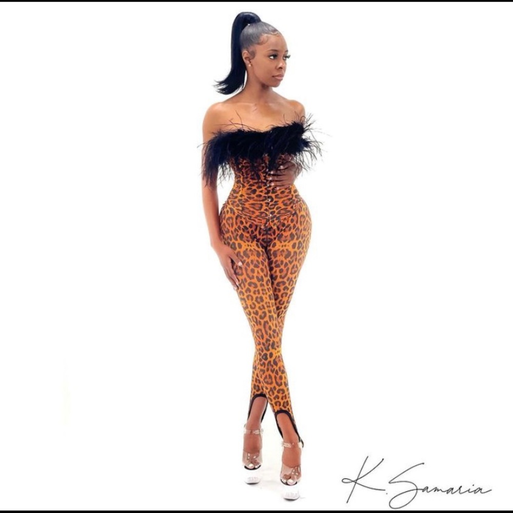 Exotic Cheetah Corset Set